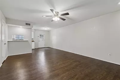 221 Cambridge Drive, Saginaw, TX 76179 - Photo 8