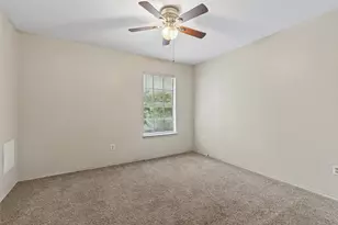 221 Cambridge Dr, Saginaw, TX 76179 - Photo 26