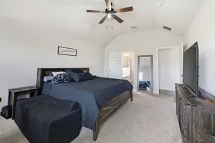 105 Cheryl Dr, Keene, TX 76059 - Photo 26