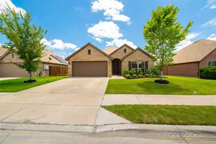 105 Cheryl Dr, Keene, TX 76059 - Photo 6