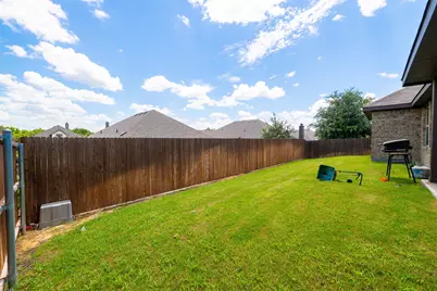 105 Cheryl Drive, Keene, TX 76059 - Photo 34
