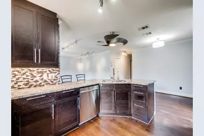 9520 Ash Creek Drive, Dallas, TX 75228 - Photo 14