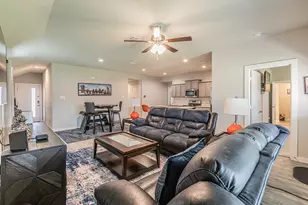 713 Griffith Pk Trl, Alvarado, TX 76009 - Photo 4