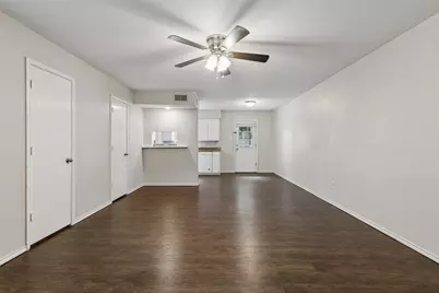 313 Cambridge Drive, Saginaw, TX 76179 - Photo 10