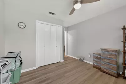 9700 Brookwood Circle, Woodway, TX 76712 - Photo 10