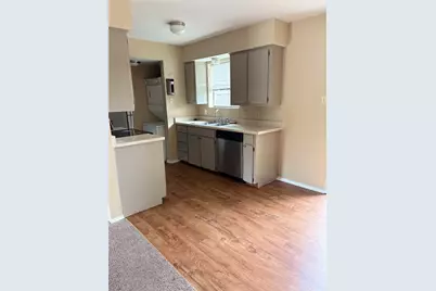 321 Cambridge Drive, Saginaw, TX 76179 - Photo 8