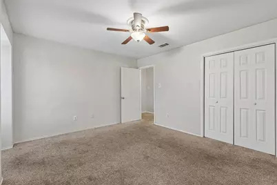 321 Cambridge Drive, Saginaw, TX 76179 - Photo 22