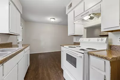 321 Cambridge Drive, Saginaw, TX 76179 - Photo 18