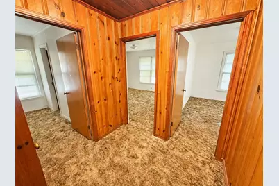 806 Sessions Street, Bowie, TX 76230 - Photo 20