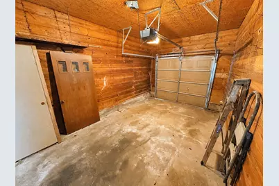 806 Sessions Street, Bowie, TX 76230 - Photo 16
