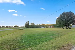 15197 Farm Road 71 E, Sulphur Bluff, TX 75481 - Photo 28