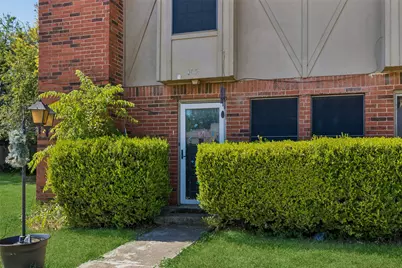 405 Cambridge Drive, Saginaw, TX 76179 - Photo 2