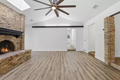2115 Meadowlake Court, Arlington, TX 76013 - Photo 14