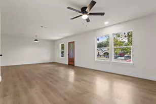 1104 S Brighton Ave, Dallas, TX 75208 - Photo 6