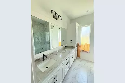 740 Burr Oak Lane, Weatherford, TX 76085 - Photo 10