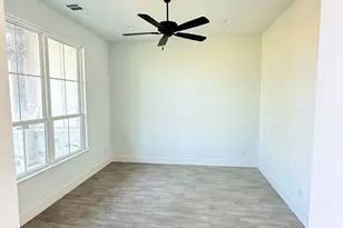 740 Burr Oak Ln, Weatherford, TX 76085 - Photo 8