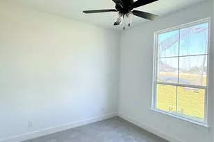 740 Burr Oak Ln, Weatherford, TX 76085 - Photo 12