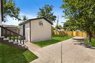 2827 Wilton Ave, Dallas, TX 75211 - Photo 22