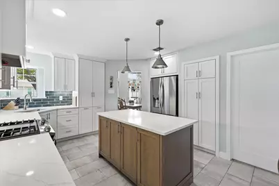 642 Eagle Drive, Coppell, TX 75019 - Photo 2