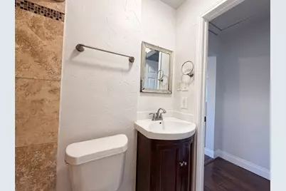 2832 Avenue I, Fort Worth, TX 76105 - Photo 10