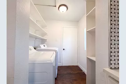 2832 Avenue I, Fort Worth, TX 76105 - Photo 14
