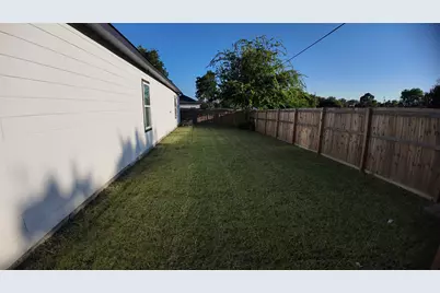 4709 Lee Street, Greenville, TX 75401 - Photo 2
