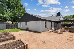 1220 Oxford Ln, Grapevine, TX 76051 - Photo 22