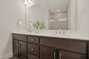 8218 Manoa Dr, Dallas, TX 75231 - Photo 22