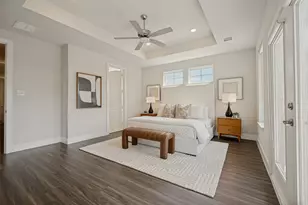 8218 Manoa Dr, Dallas, TX 75231 - Photo 16