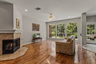 9301 Nottingham Ct, Rowlett, TX 75088 - Photo 4