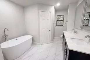 127 Jason Dr, Red Oak, TX 75154 - Photo 12