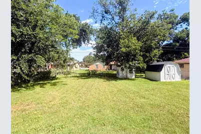 2227 Cambridge Drive, Irving, TX 75061 - Photo 16