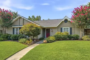 258 Creekside Ln, Coppell, TX 75019 - Photo 1