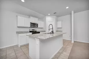 3905 Northwater Trl, Denton, TX 76226 - Photo 4