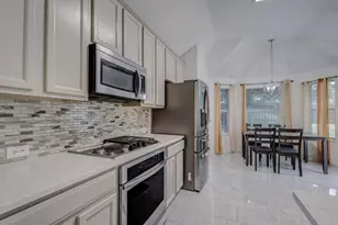 10718 J A Forster Dr, Rowlett, TX 75089 - Photo 4