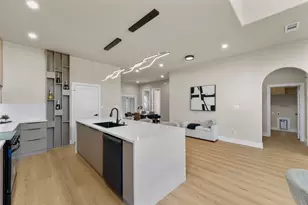 8914 Wadlington Ave, Dallas, TX 75217 - Photo 14