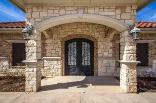 1135 Kinwest Pkwy, Irving, TX 75063 - Photo 2