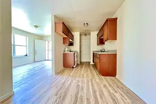 5004 Chapman St, Fort Worth, TX 76105 - Photo 8