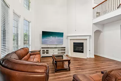 6006 Shadywood Lane, Garland, TX 75043 - Photo 8