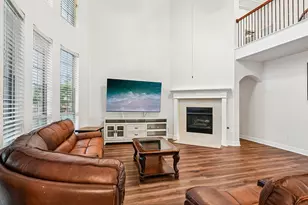 6006 Shadywood Ln, Garland, TX 75043 - Photo 8