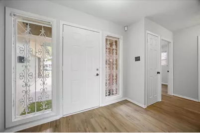 2210 Fairfax Drive, Irving, TX 75060 - Photo 4