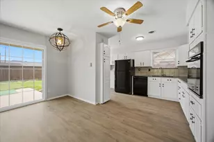 2210 Fairfax Dr, Irving, TX 75060 - Photo 8