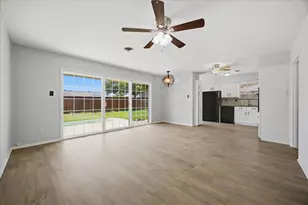 2210 Fairfax Dr, Irving, TX 75060 - Photo 6