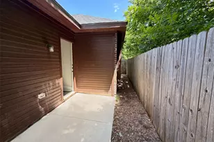 101 Griffin St, Waxahachie, TX 75165 - Photo 18