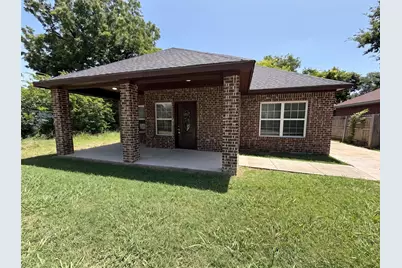 101 Griffin Street, Waxahachie, TX 75165 - Photo 1