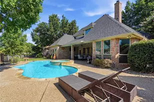 902 Riviera Dr, Mansfield, TX 76063 - Photo 32