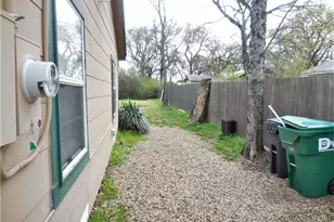 1311 5 Margie St, Denton, TX 76201 - Photo 2