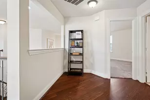 901 Oglethorpe Ln, Aubrey, TX 76227 - Photo 34