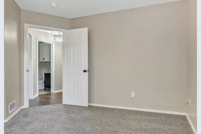 527 Alameda Avenue, Duncanville, TX 75137 - Photo 32
