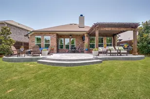 11525 Sadie St, Frisco, TX 75036 - Photo 2